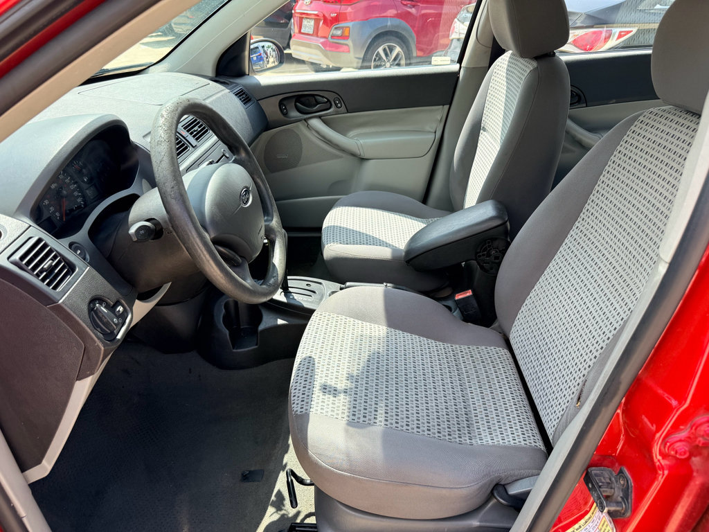 Used 2006 Ford Focus SE FWD image 15
