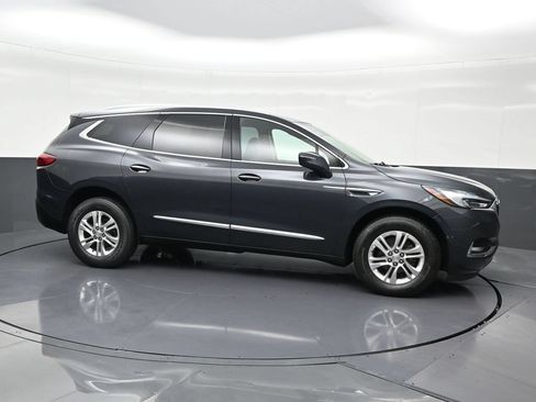 Used 2020 Buick Enclave Essence FWD image 6