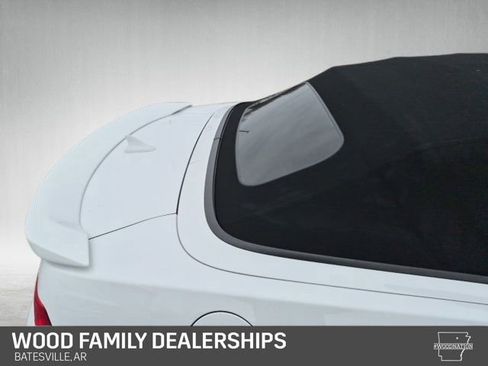 Used 2015 Chevrolet Camaro LT w/ Commemorative Special Edition image 9