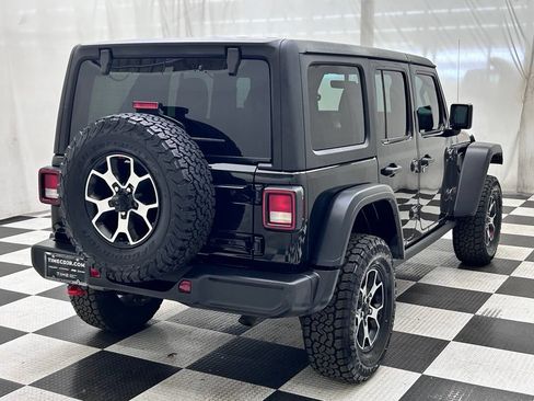Used 2023 Jeep Wrangler Unlimited Rubicon w/ Cold Weather Group AWD/4WD image 7