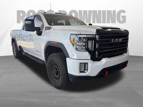 Used 2022 GMC Sierra 3500 AT4 w/ AT4 Preferred Package AWD/4WD image 3