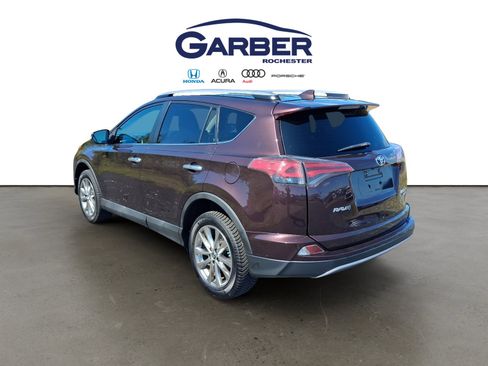 Used 2018 Toyota RAV4 Limited w/ Carpet Mat Package AWD/4WD image 3