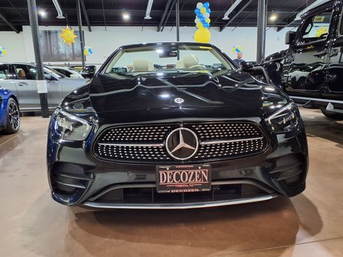 Used 2022 Mercedes-Benz E 450 4MATIC Cabriolet image 2