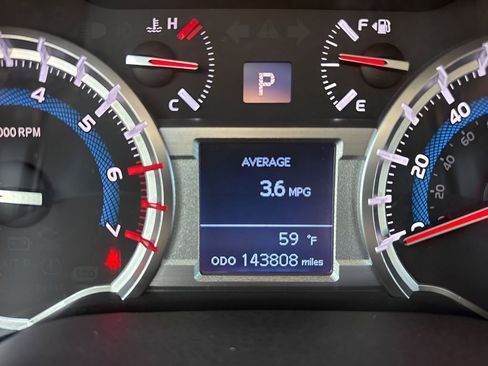 Used 2018 Toyota 4Runner SR5 image 22