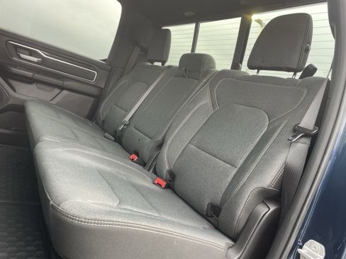 Used 2021 RAM 1500 Big Horn image 13