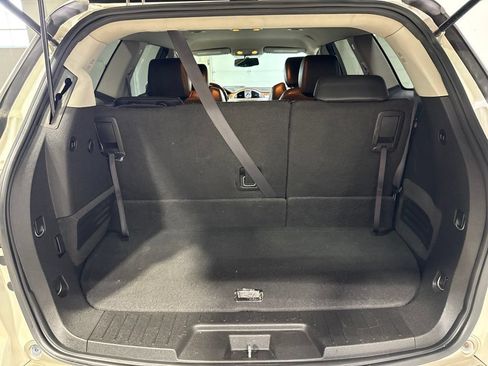 Used 2012 Buick Enclave Leather FWD image 31