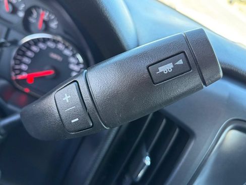 Used 2015 Chevrolet Silverado 2500 W/T AWD/4WD image 13
