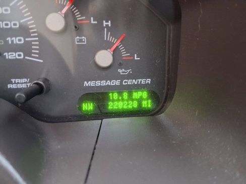 Used 2004 Ford Expedition Eddie Bauer image 19