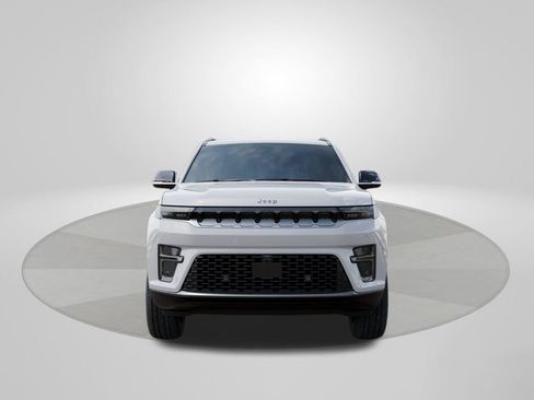 New 2026 Jeep Grand Wagoneer 2WD image 6