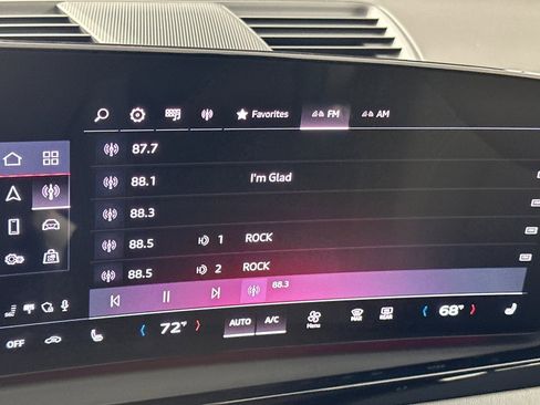 Used 2025 Audi A5 2.0T Premium w/ Convenience Package image 16