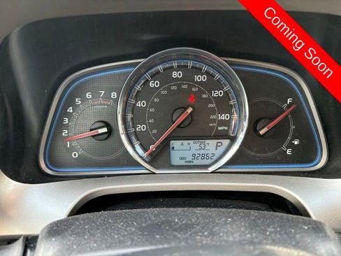 Used 2014 Toyota RAV4 Limited w/ Technology Package AWD/4WD image 9