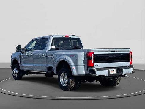 New 2025 Ford F350 Platinum image 2