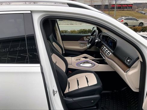 Used 2026 Mercedes-Benz GLE 53 AMG 4MATIC image 7