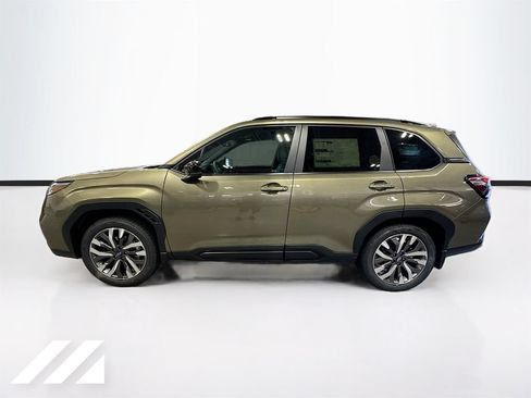 New 2026 Subaru Forester Touring AWD/4WD image 7