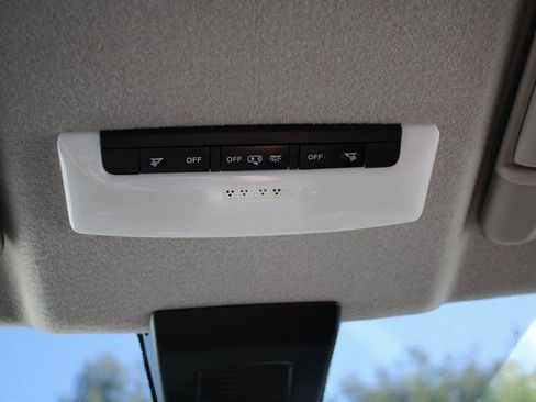 Used 2023 Nissan Kicks SV w/ Interior Electronics Package image 16