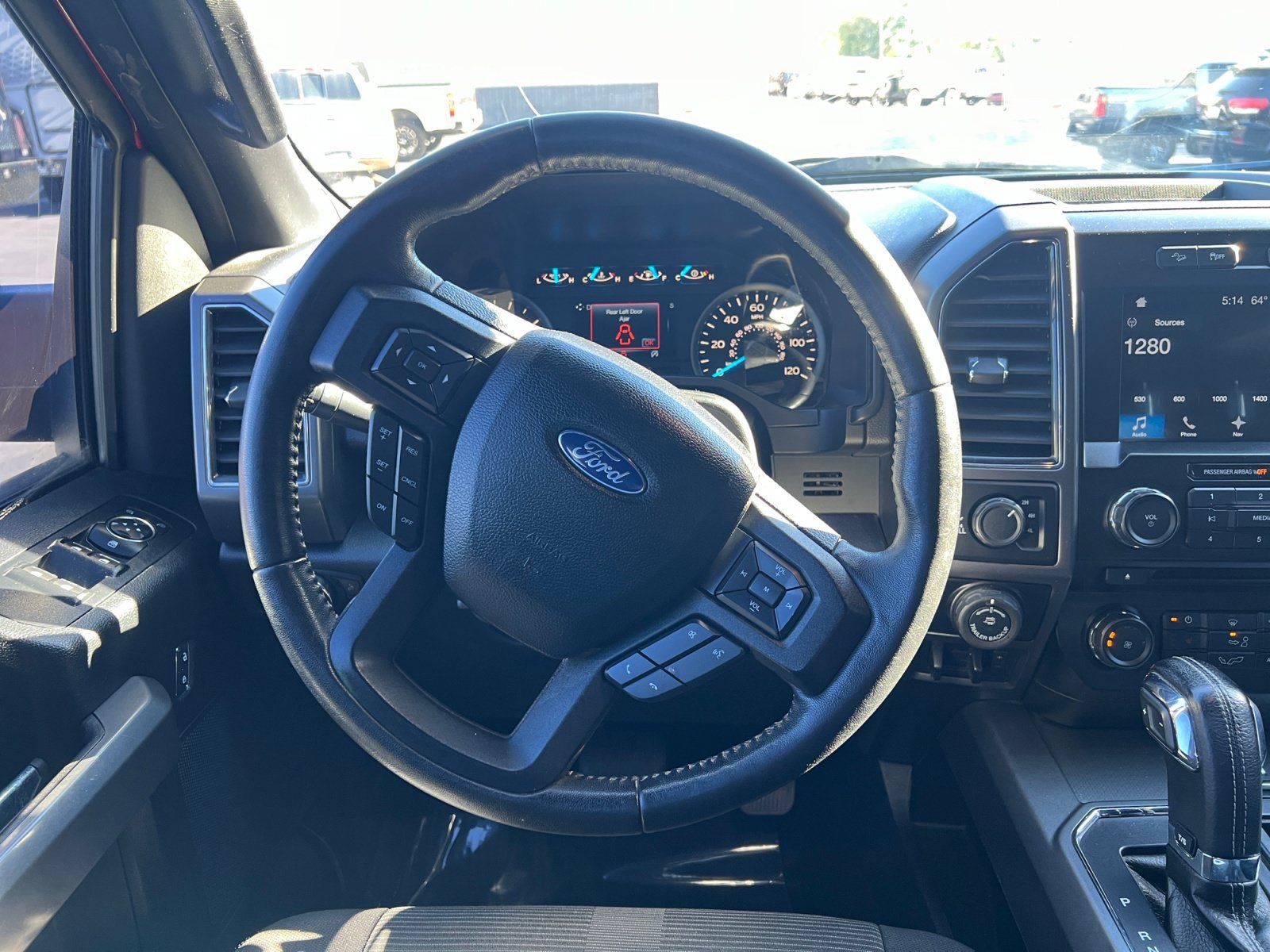 Used 2017 Ford F150 XLT w/ Equipment Group 302A Luxury AWD/4WD image 9