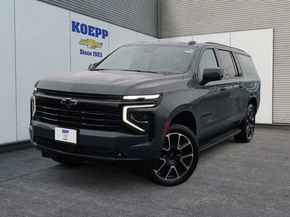 New 2026 Chevrolet Suburban RST w/ Advanced Technology Package