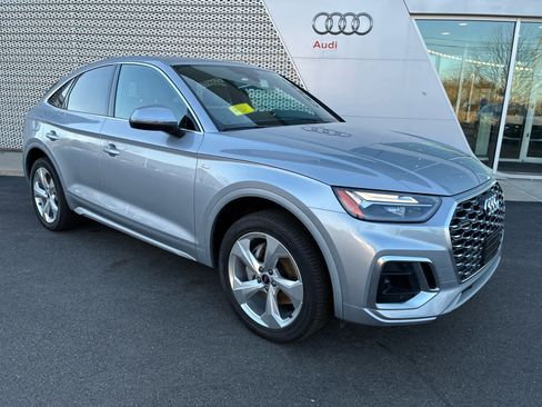 Used 2023 Audi Q5 2.0T Premium Plus w/ Premium Plus Package AWD/4WD image 2