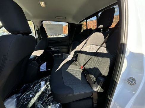 Used 2024 Ford Ranger XLT w/ FX4 Off-Road Package image 22