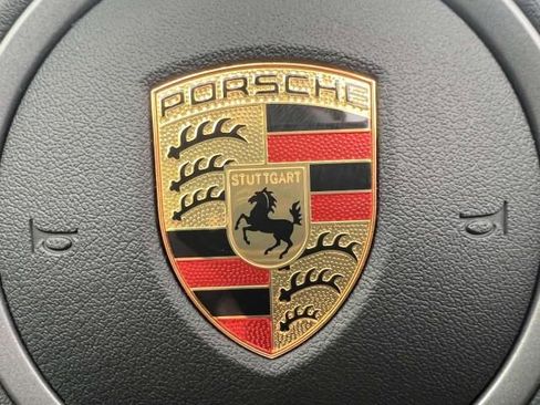 Used 2022 Porsche 911 Carrera 4 image 34