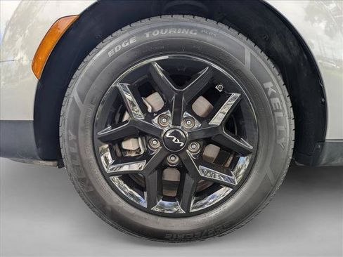 Used 2024 Kia Soul LX w/ Option Group 015 FWD image 21
