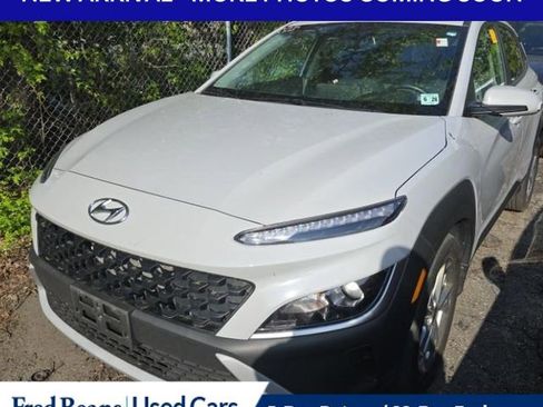 Used 2023 Hyundai Kona SEL w/ Convenience Package AWD/4WD image 3
