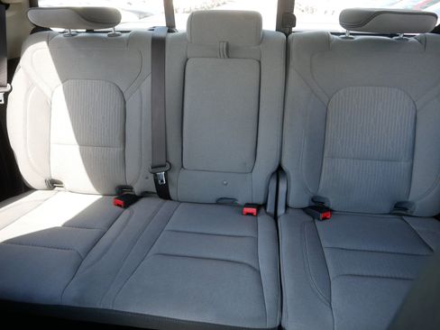 Used 2020 RAM 1500 Big Horn AWD/4WD image 13