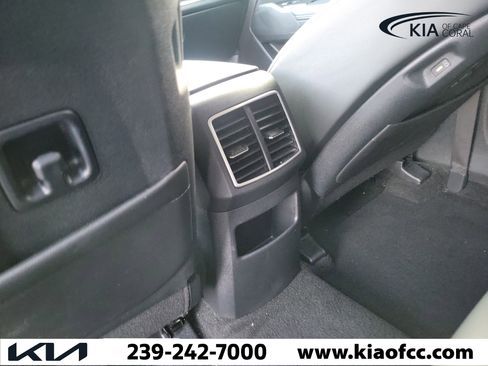 Certified 2024 Kia Sportage EX FWD image 16
