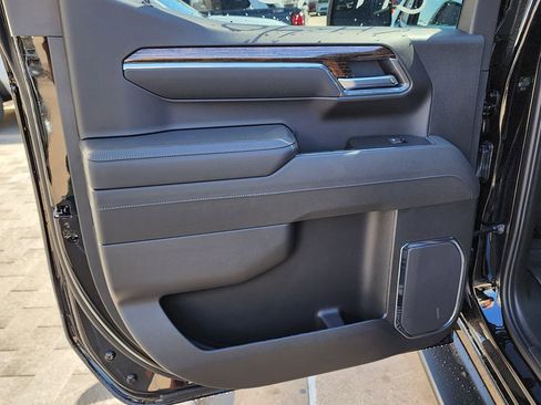New 2026 GMC Sierra 1500 Elevation w/ LPO, Elevation Black Package AWD/4WD image 40
