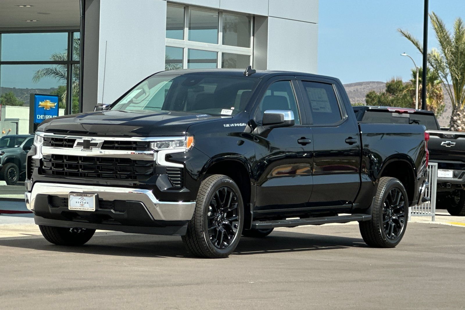 New 2026 Chevrolet Silverado 1500 LT w/ Leather Package RWD image 8
