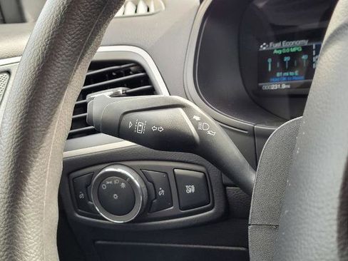 New 2024 Ford Edge SE w/ Black Appearance Package image 19