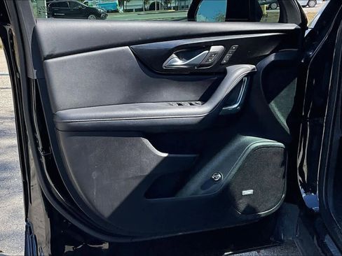 Used 2023 Chevrolet Blazer Premier w/ Driver Confidence II Package image 25