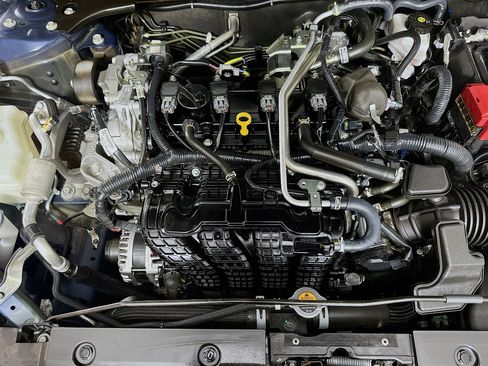 Used 2025 Nissan Altima 2.5 SV image 30