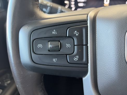 Used 2022 GMC Yukon XL Denali AWD/4WD image 21