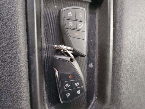 Used 2024 GMC Sierra 1500 Elevation image 24