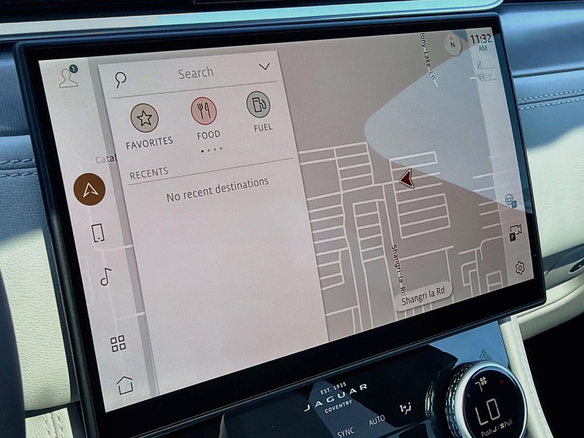 New 2026 Jaguar F-PACE R-Dynamic S AWD/4WD image 32
