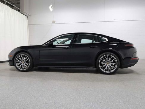Certified 2026 Porsche Panamera RWD image 2