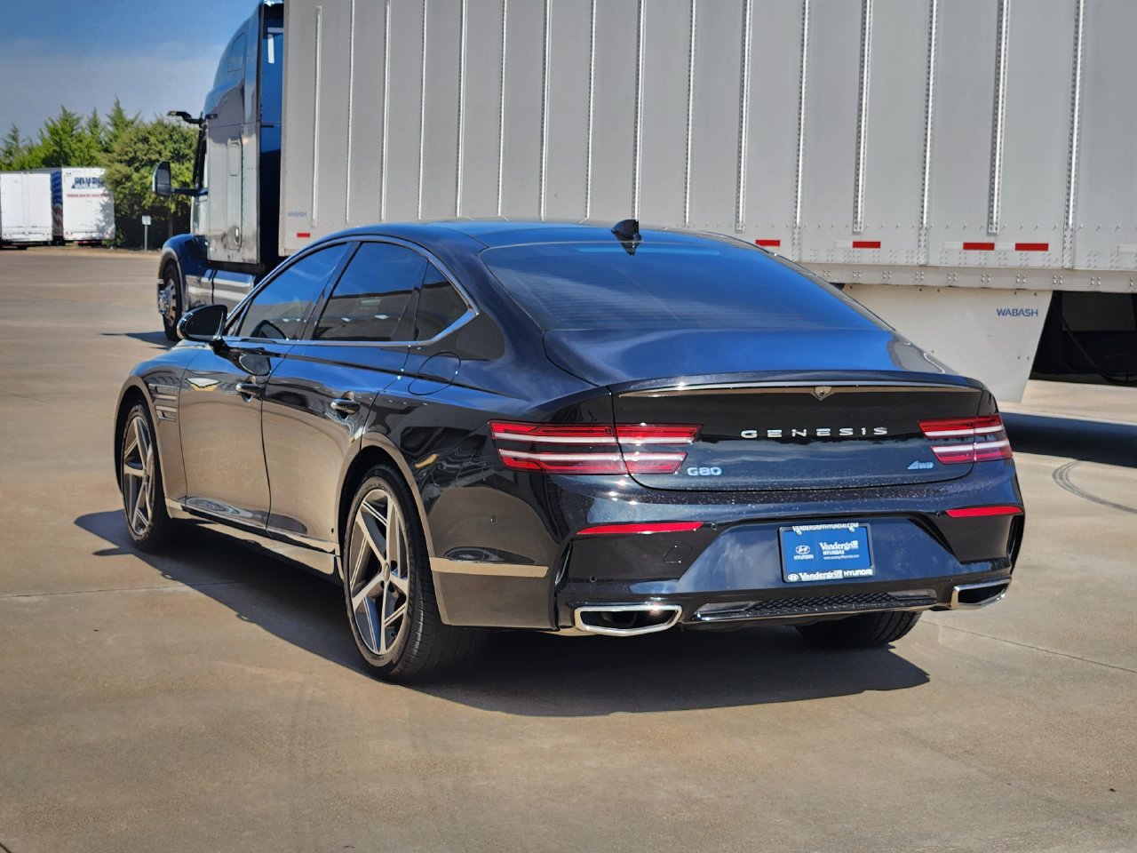 Used 2024 Genesis G80 2.5T w/ Sport Prestige Package AWD/4WD image 3