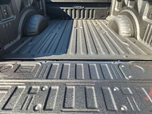 New 2026 Ford F250 Lariat w/ Black Appearance Package AWD/4WD image 21