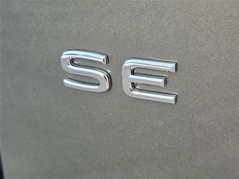 New 2026 Volkswagen Atlas SE FWD image 5