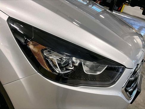 Used 2018 Ford Escape SE w/ SE Sport Appearance Package AWD/4WD image 34