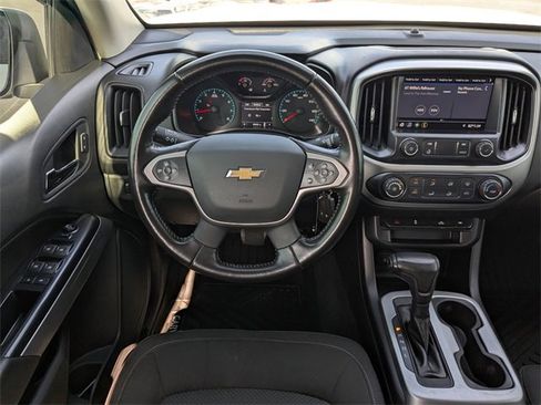 Used 2021 Chevrolet Colorado LT image 17