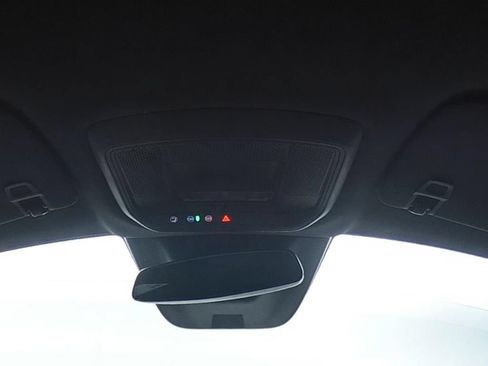 Used 2024 Chevrolet Equinox EV RS FWD image 30