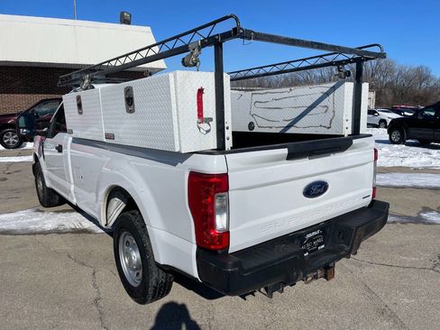 Used 2017 Ford F250 XL image 3