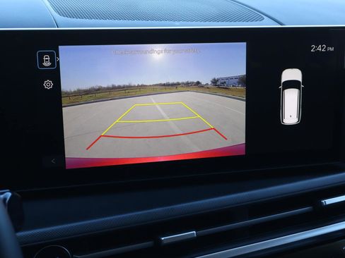 Certified 2025 Hyundai Santa Fe SEL image 27