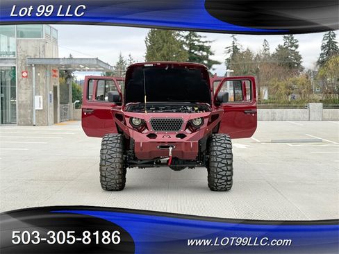 Used 2021 Jeep Gladiator Rubicon w/ Trailer Tow Package AWD/4WD image 28