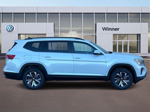 New 2026 Volkswagen Atlas SE image 6