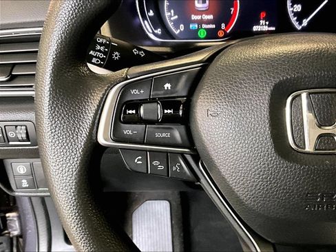 Used 2018 Honda Accord LX image 23