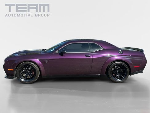 Used 2021 Dodge Challenger SRT Hellcat Redeye image 4