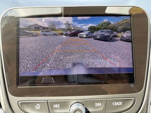 Used 2023 Chevrolet Malibu LT FWD image 22